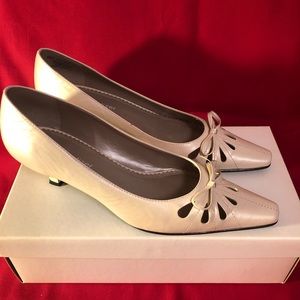 Naturalizer Pumps